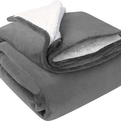 China Wholesale Custom Anti-Static Solid Color Soft Flannel Micro Sherpa Fleece Blanket for sale