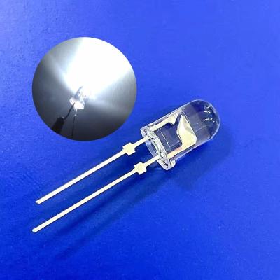 China Unterwasserstraßenlicht LED-Diode 5mm 45° Weißfarbe 9000K 22000mcd klare Linse mit Stoppe zu verkaufen