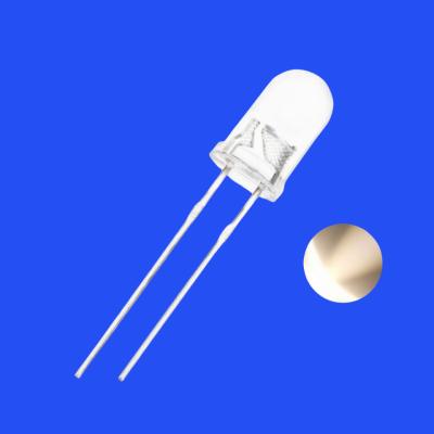 Chine Lentille claire Tête ronde 5 mm Diode haute IRC Ra> 90 2800K Couleur blanche chaude 14000-16000mcd Ultra Bright LED à vendre