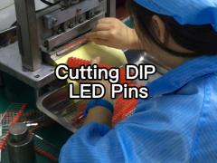 5mm 2.0Hz 1/8 Duty Cycle Tinted Red 620nm 150mcd 60deg Round Head With Flange Blinking LED