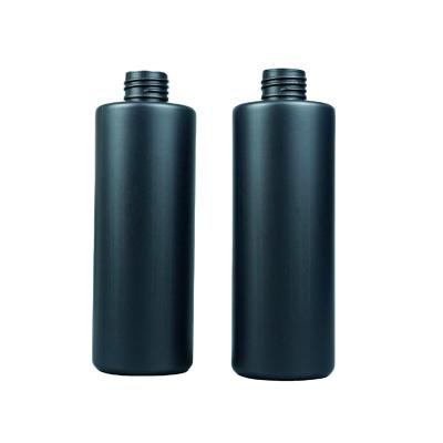 China 250ml HDPE Cosmetic Flat Shoulder Plastic Bottle With Fine Mist Sprayer for sale