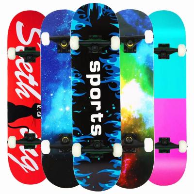 China 7 Layer Maple Wood Sand Pu Wheel Deck Wood Off Road Skateboard Bearing Black for sale