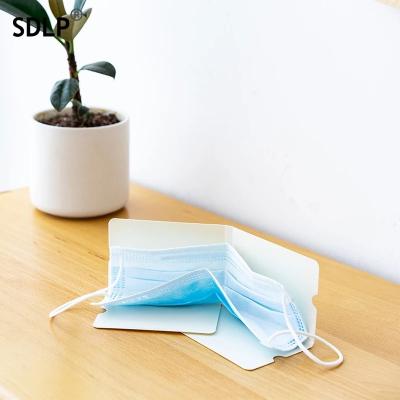 China New Arrival Foldable Home Supplies Face Mask Keeper PP Mini Mask Holder Recycling Clips Portable Disposable Viable Storage Case Masks for sale