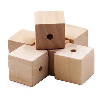 China 100PCS Square Material Eco-friendly Unfinished Wood Beads With Holes Natural Empty Wooden Cubes For DIY Craft for sale