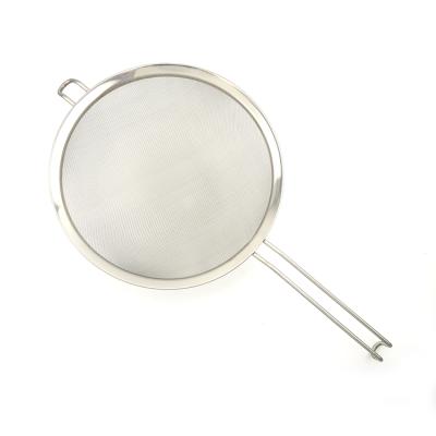 China Sustainable Universal Stainless Steel Mesh Strainer Long Handle Oil Skimmer Fine Strainers for sale