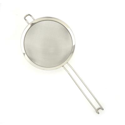 China Long Handle Oil Skimmer Sieve Stainless Steel Mesh Strainer Colander Oil Skimmer Viable Strainers for sale