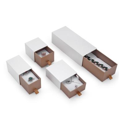 China Cheap Recyclable New Design Cardboard Box Necklace Drawer Slide Gift Ring Box for sale