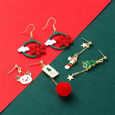 China Fashion 2021 Christmas Christmas Stud Earrings For Women Earring Studs Gifts Statement Earrings for sale