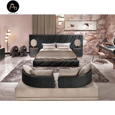 China Factory Newest Design Customization Italian Luxury Bedroom Furniture Velvet King Smart Bed for sale