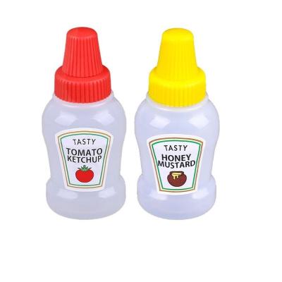 China Reusable Freshness Preservation Food Grade Size Tomato Ketchup Salad Dressing Plastic Reusable Mini Plastic Bottle Set With 2 Pieces Portable Cute Salad Bottle for sale