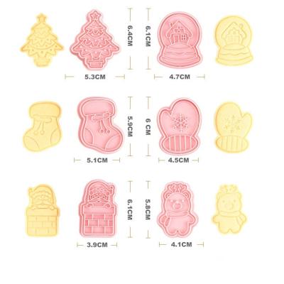 China Holiday Stocked Cookies Decorating Tools 3D Home Tool Mini Christmas Cookie Cutters 6pcs Plastic Baking for sale