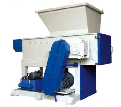 China Strong Plastic Waste Shredder , Shredder Plastic Machine High Efficiency SSJ-400-600 for sale