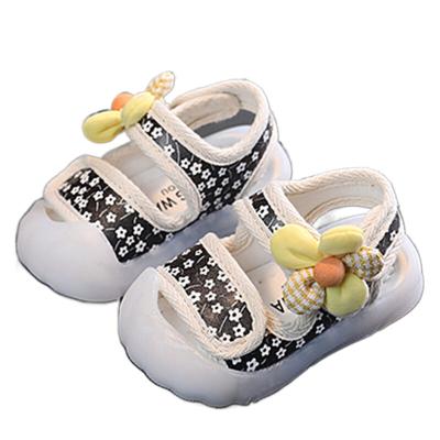 China Lightweight Baby Soft Sole Toddler Shoes 2023 New Years Infant Sandals All Match Small Casual Shoes for sale