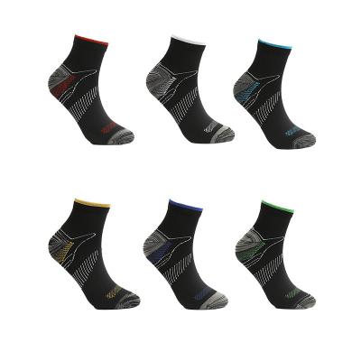 China QUICK DRY manufacturers wholesale in-stock nylon sports compression socks for outdoor cycling running for sale