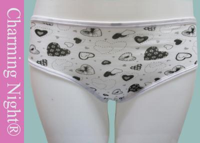 China Pure Cotton White Hipster Womens Underwear Panties , Heart Shape female briefs underwear for sale