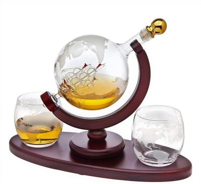 China 800ml Personalised Whiskey Decanter Globe Set With 2 Etched Globe Whisky Glasses for sale