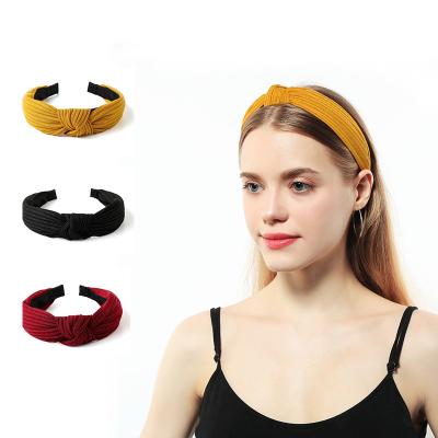 China Comfortable Amazon sells headband for women manufacturers cool pure color pleated hair band for women for sale