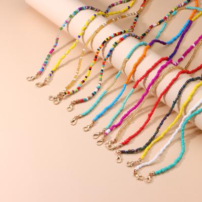 China Environmental Friendly Colorful Lanyard Strap Face Maskes Chain Necklace Holder Beaded Fashion Women Monocle Masking Chains for sale