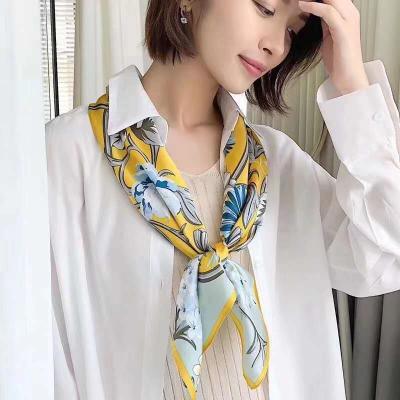 China Factory direct wholesale soft smooth feeling fashion scarf inkjet printed European and American 100% silk scarf Easy-matching scarf for sale