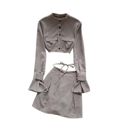 China Long Sleeve Flare Sleeve Vintage Style Viable Stand Neck Plaid Tops Short Godet Skirts Set For Fall for sale