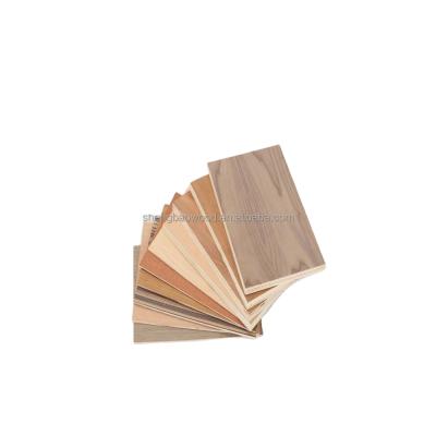 China Nature Traditional Fancy Veneer Red Plywood Beech Faced Plywood In Middle East for sale