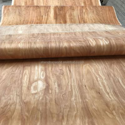 China Traditional similar to cheap natural gurjan face veneer 8x4 0.28MM PLB face veneer for sale