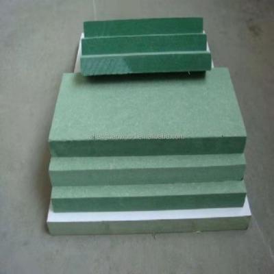 China MDF Moisture Proof 18mm Green Waterproof Baord for sale