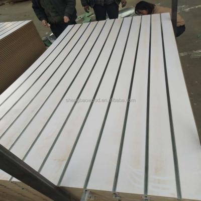 China Modern MDF Grooved Board /Melamine Grooved MDF To Board MDF UV Crack Board for sale