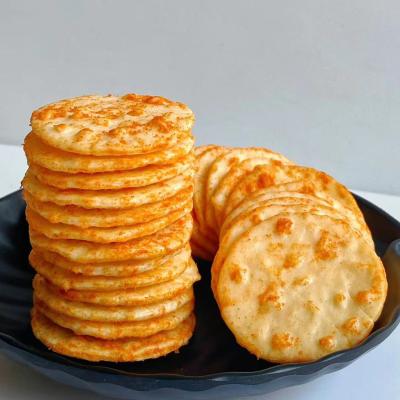 China Diameter 4.5cm Rice Cracker Snacks Tomato Flavor Japanese Rice Biscuits for sale