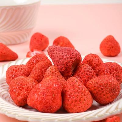 China 1-Year Shelf Life Sweetened Freeze-Dried Strawberry Snacks 5kg For Snacking Anytime for sale