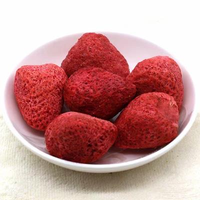 China 25% Sugar Content Sweetened FD Strawberry Mix 5kg Bulk For Snacking for sale