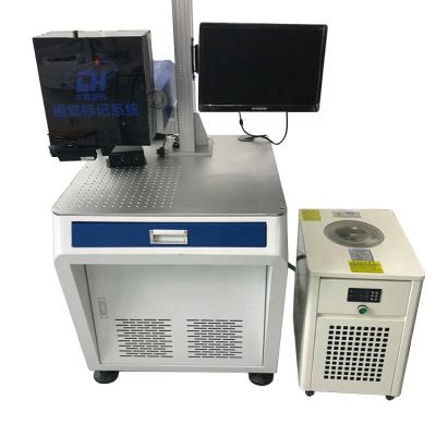 China High Security Level 3w 5w 7w 10w Fiber UV Cabinet Automatic Laser Source Marking Machine With Laptop For Metal for sale