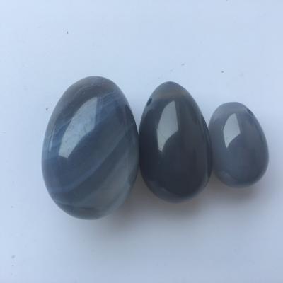 China China wholesale natural hand carved crystal agate stone craft yoni egg set gift for sale