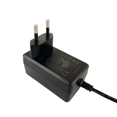 China DC to AC Adapter EU 12v 2a Power Adapter Switching CCTV Power Supply 12v 2a ZL-024WL for sale