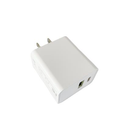 China Type-c Left Mobile Phone Wall Charger USB-c 2 Charger With Qc3.0 20w USB-c Power Adapter iphone 12 for sale