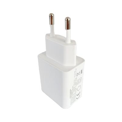 China 2021 New Mobile Phone Wholesale On Type QC 3.0 QC 3.0 USB C Charger 20W Super Charging USB Wall Charger Dual Port Fast Charging Adapter for sale