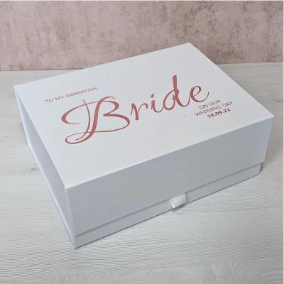 China Handmade Makers Custom Wedding Party Bride To Be Gift Box Party Holiday Decoration Supplies for sale