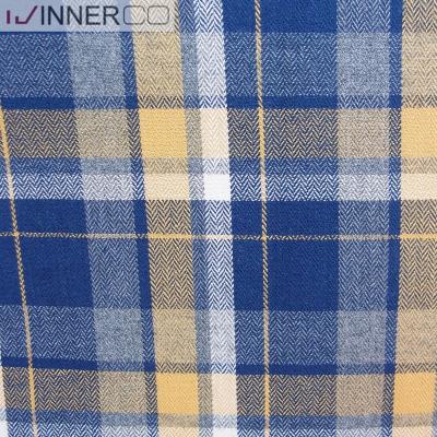 China Anti Static Mens Check Shirts Dyed Yarn Cotton Flannel Fabric for sale