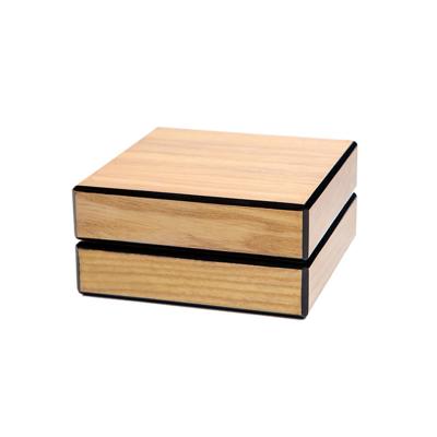 China Luxury Gift Shop Smoking Accessories Set Gift Box Wooden Smoking Set Boxes With Metal Ashtray Box for sale