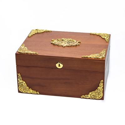 China Recyclable Custom Wooden Box Wholesale Hot Selling Chinese Retro Fancy Gift Box for sale