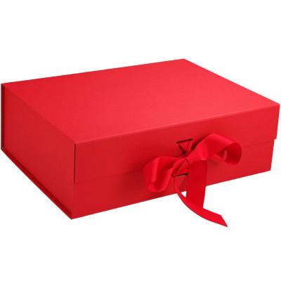 China Recycled Materials Gift Box With Ribbon Custom Gift Box Baby Gift Box for sale