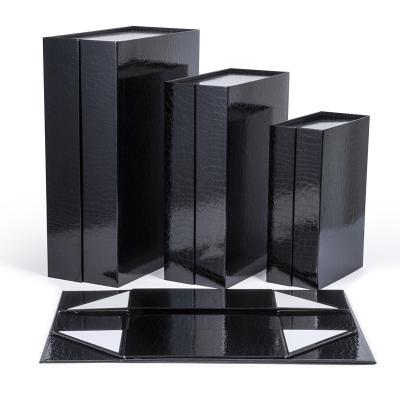 China Recyclable Luxury Black Magnetic Closure Folding Cardboard Paper Box Rigid Collapsible Gift Boxes for sale