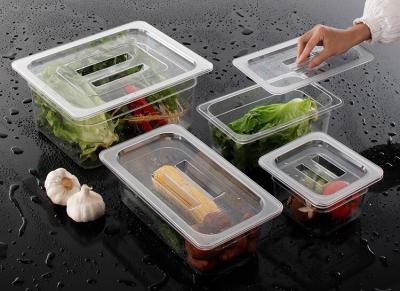 China Rectangular Food Serving Tray PC Plastic Portion Tray With Cover Transparent Color for sale