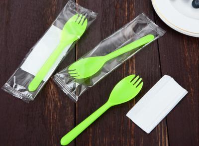 China Punho plástico descartável mais longo Sporks de Sporks do material de L140mm picosegundo com guardanapo à venda