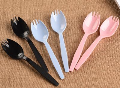 China 14.5cm Disposable Plastic Takeaway Cutlery For Salad Ice Cream for sale