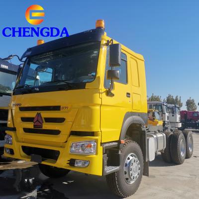 China China 6x6 Sinotruk Howo A7 Tractor Truck For Sale 6800x2496x3668mm With Low Price for sale