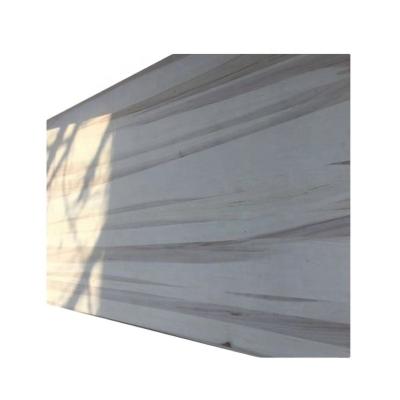 China Traditional Manufacturers Solid Wood Boards Factory Supply Poplar Edge Bonded Board For Architecture for sale