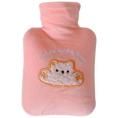 China Original cartoon water injection hot water bag hot water bag, hand warmer, baby's detachable mini student plush warm water bag for sale