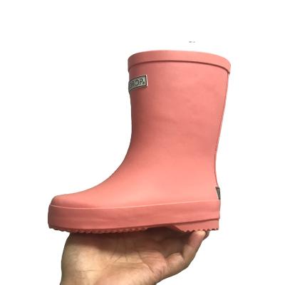 China CUSHIONING raincoat manufacturer for WINTER WINTER WARM WATERPROOF FUR colorful NEOPRENE kids style rubber rain boots for sale