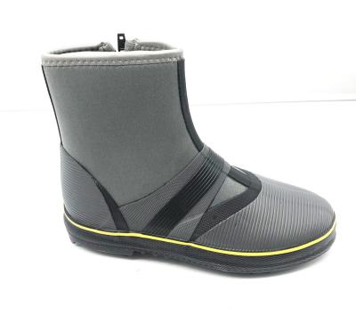 China 5mm Warm Neoprene Rock Surfing And Diving Wellies With Spike Outsole for sale